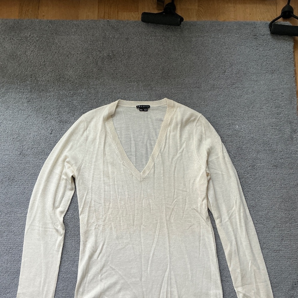 Theory cashmere sweater